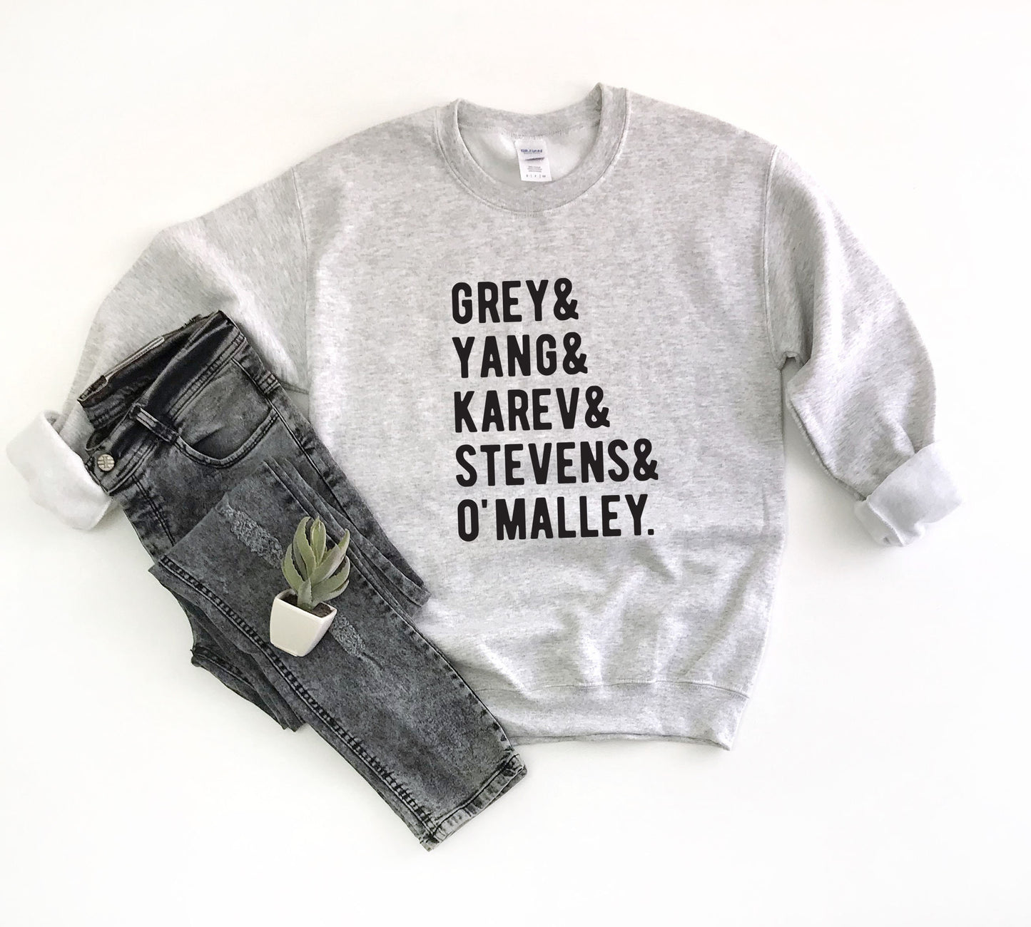 Grey's Anatomy Memorial Hospital Unisex Sweatshirt, Grey's Anatomy Sweatshirt, Meredith Grey Derek Shepherd, Grey's TShirt, Gray, Yang