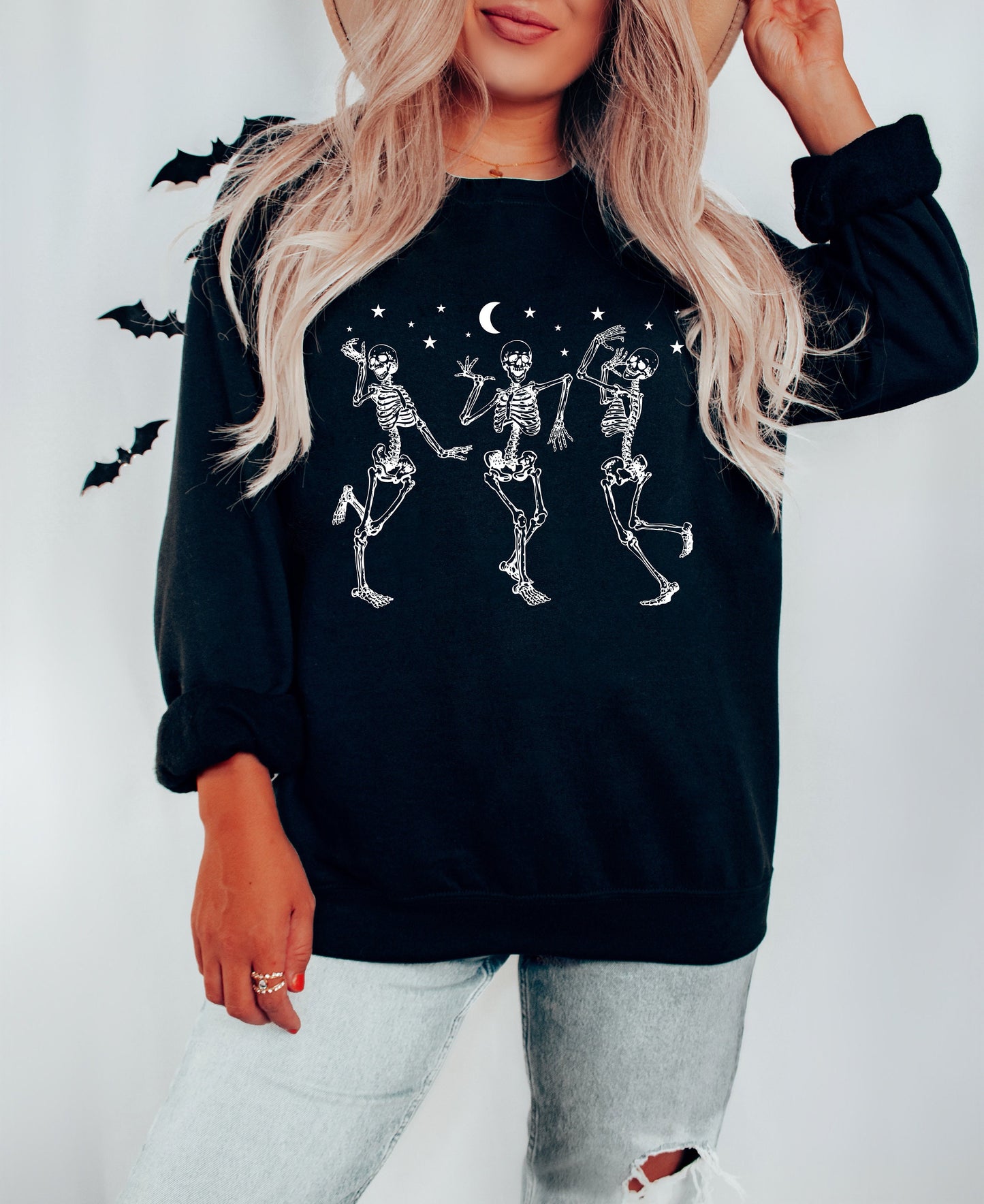 Dancing Skeleton Halloween Sweatshirt, Fall Sweatshirt, Vintage Halloween Sweatshirt, Halloween Party Dancing Skeleton, Comfortable shirt