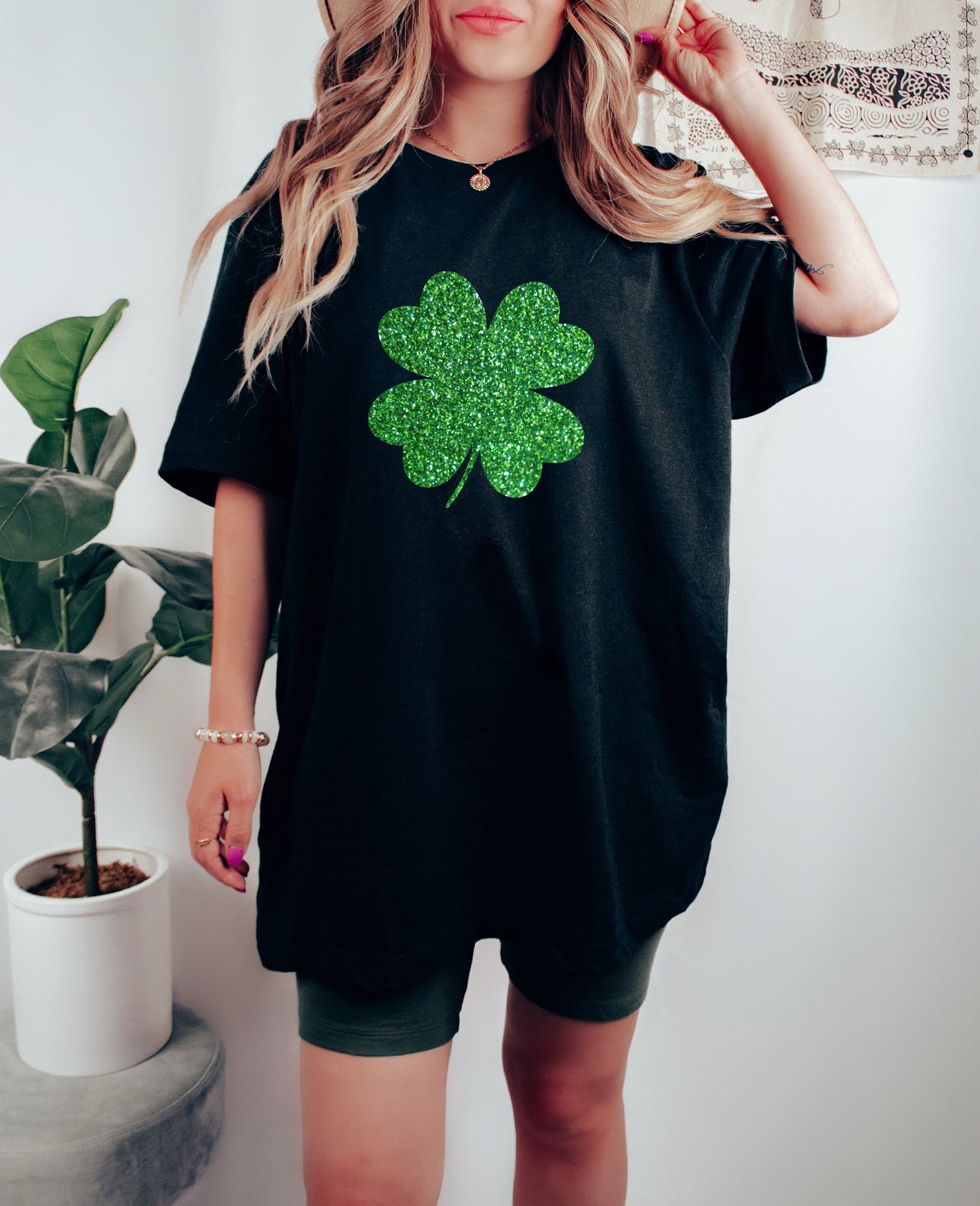 Glitter Shamrock Shirt, Comfort Colors T Shirt, Lucky Shamrock, Glitter St Patricks Day Shirt, Clover Lucky, Here to Paddy, Shamrock shirt